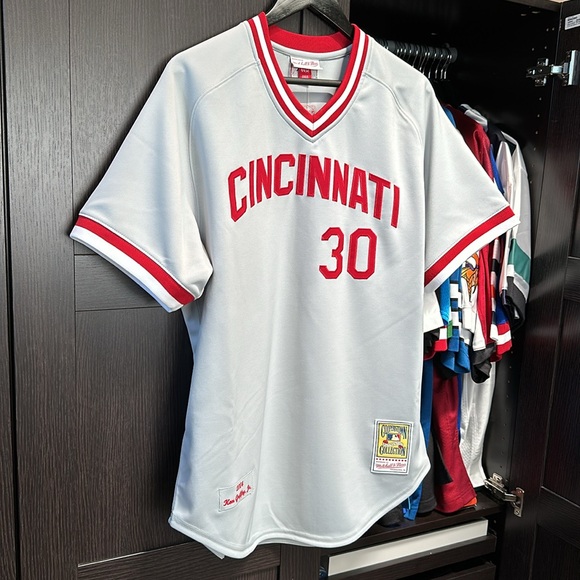 Ken Griffey Jr. Cincinnati Reds Mitchell & Ness 2004 MLB Authentic Jersey - Picture 3 of 8